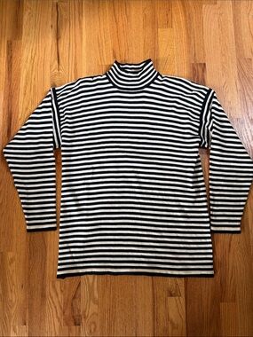 Vintage Preview Collection 100% Merino Wool Black & White Striped Turtleneck